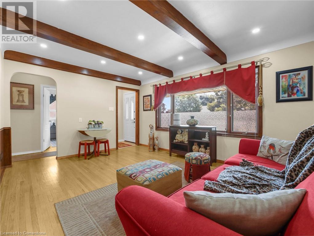 Photo 25 of 43 Rowanwood Avenue, Brantford ON