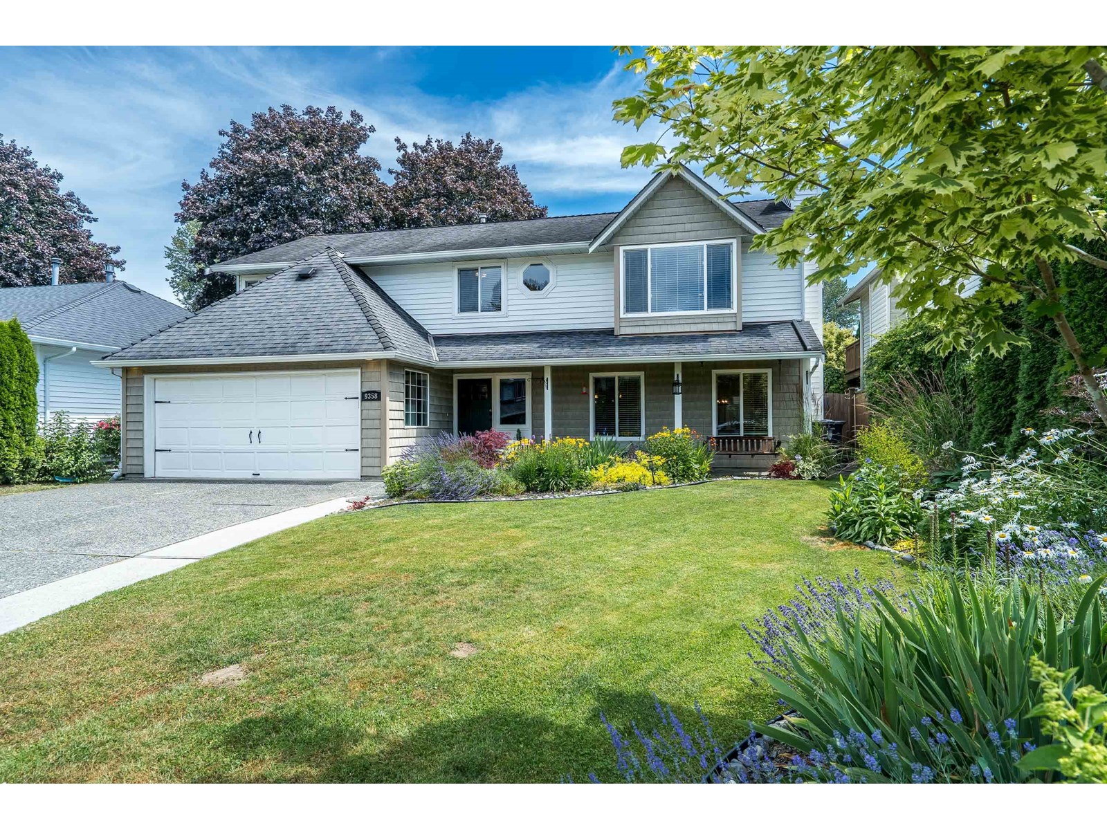 Photo 2 of 9358 209 B Street, Langley BC