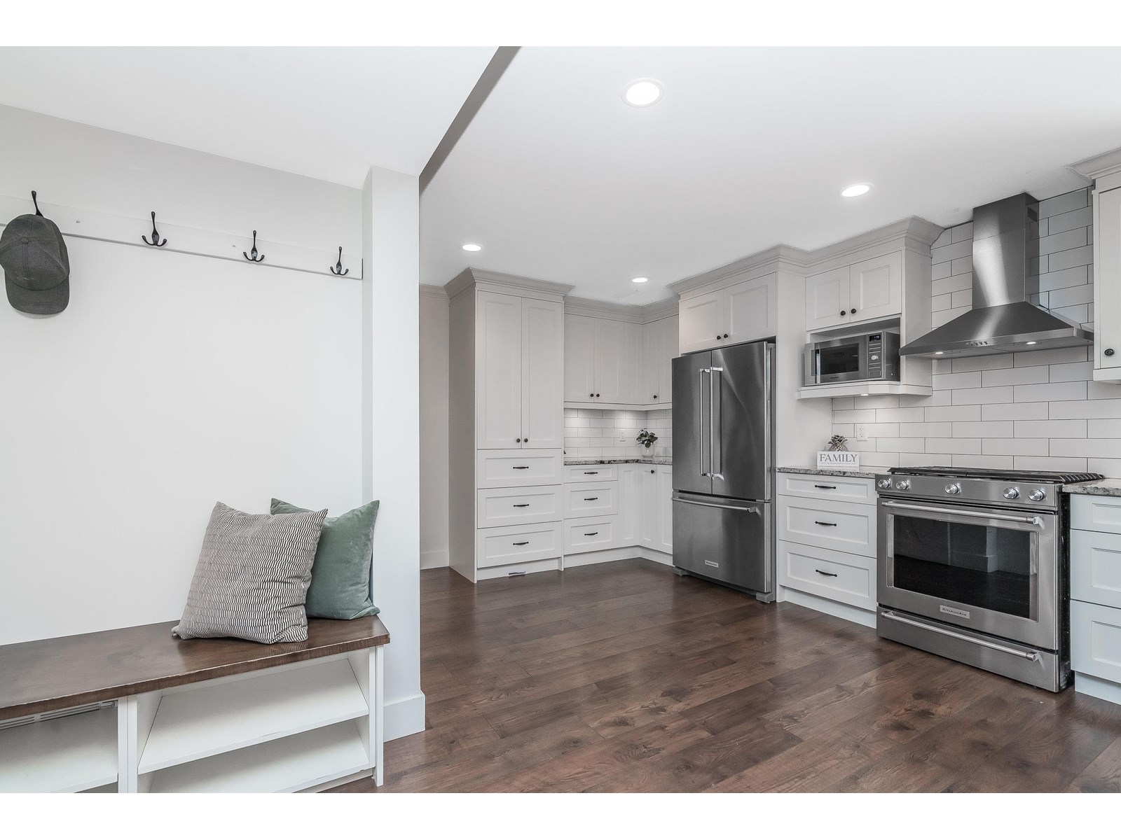 Photo 14 of 9358 209 B Street, Langley BC