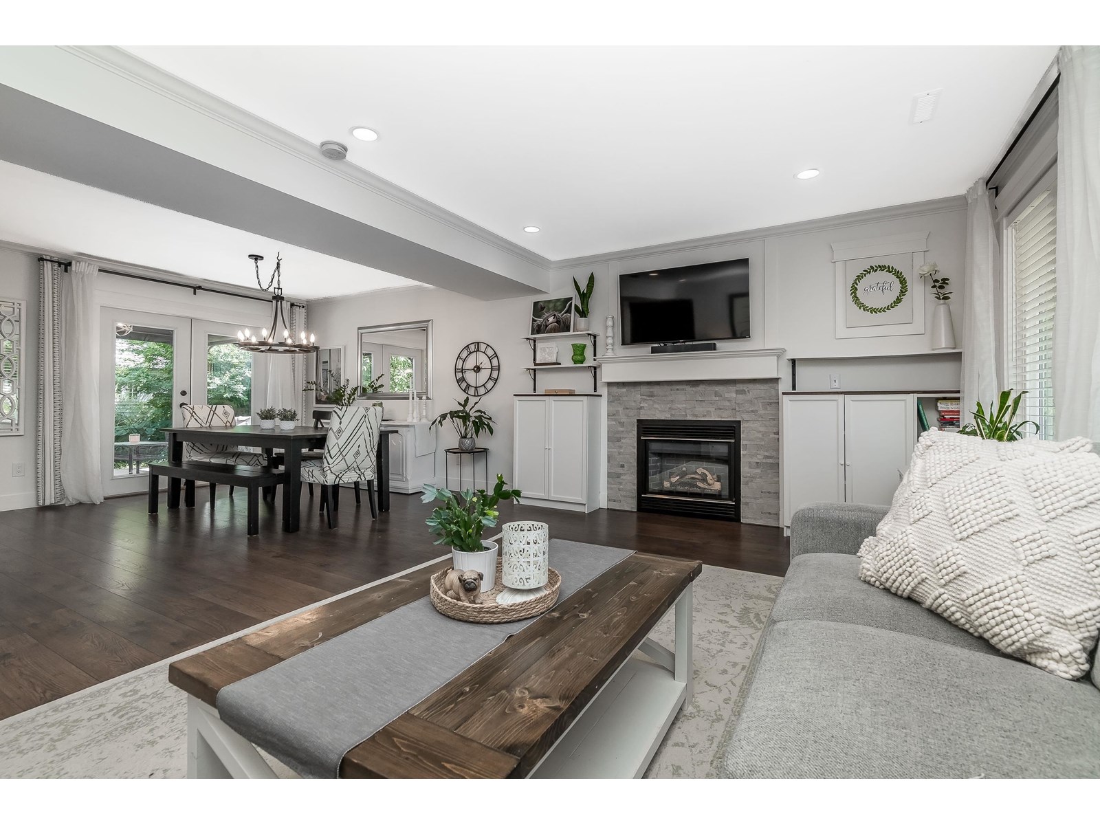 Photo 10 of 9358 209 B Street, Langley BC