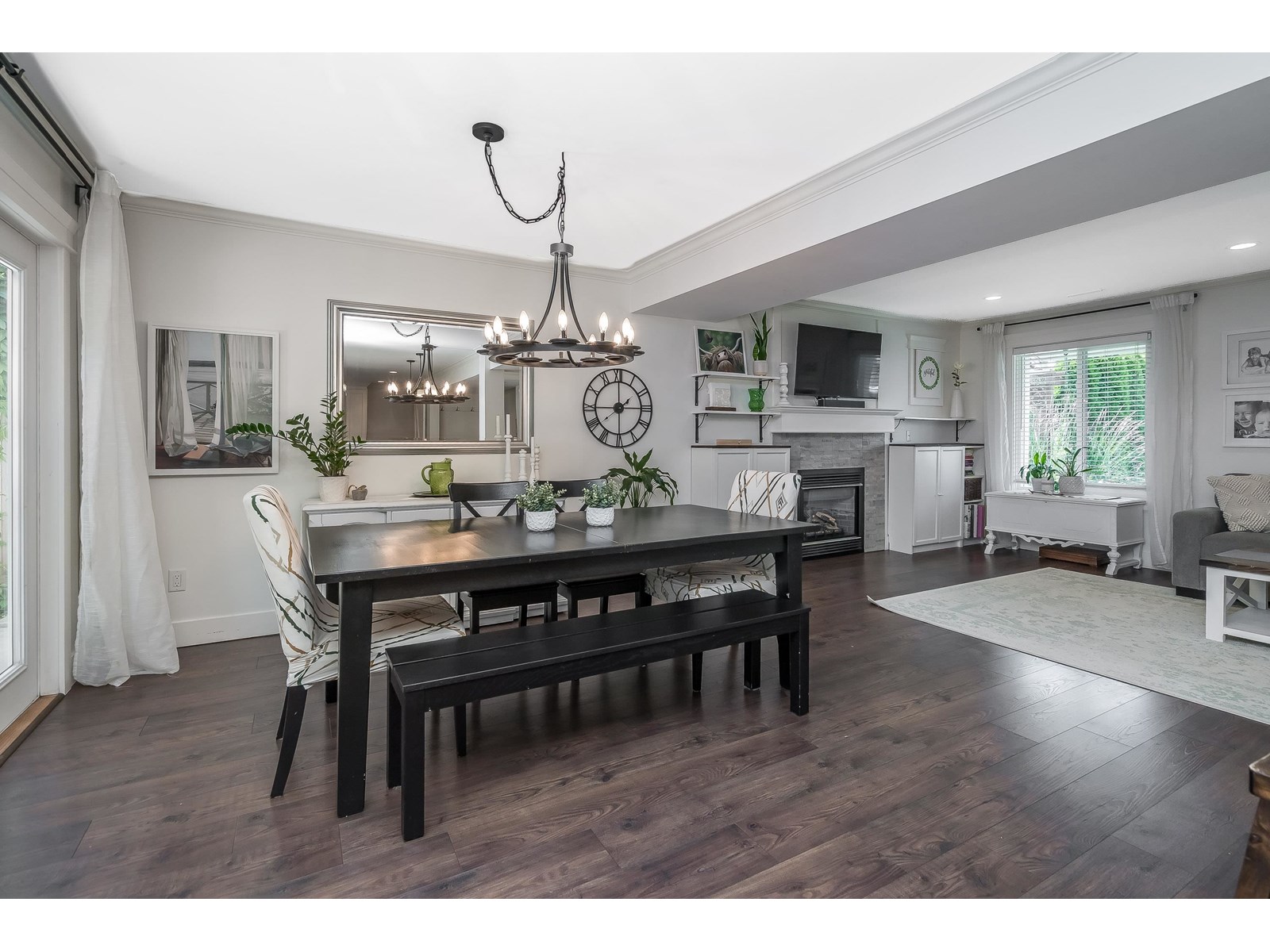 Photo 9 of 9358 209 B Street, Langley BC