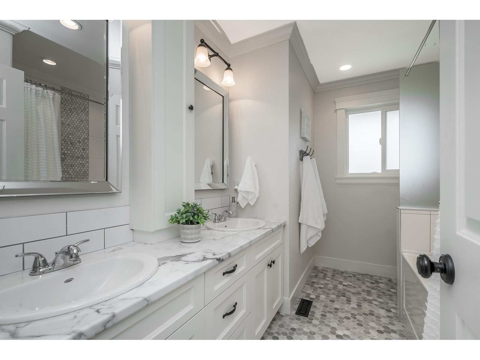 Photo 34 of 9358 209 B Street, Langley BC