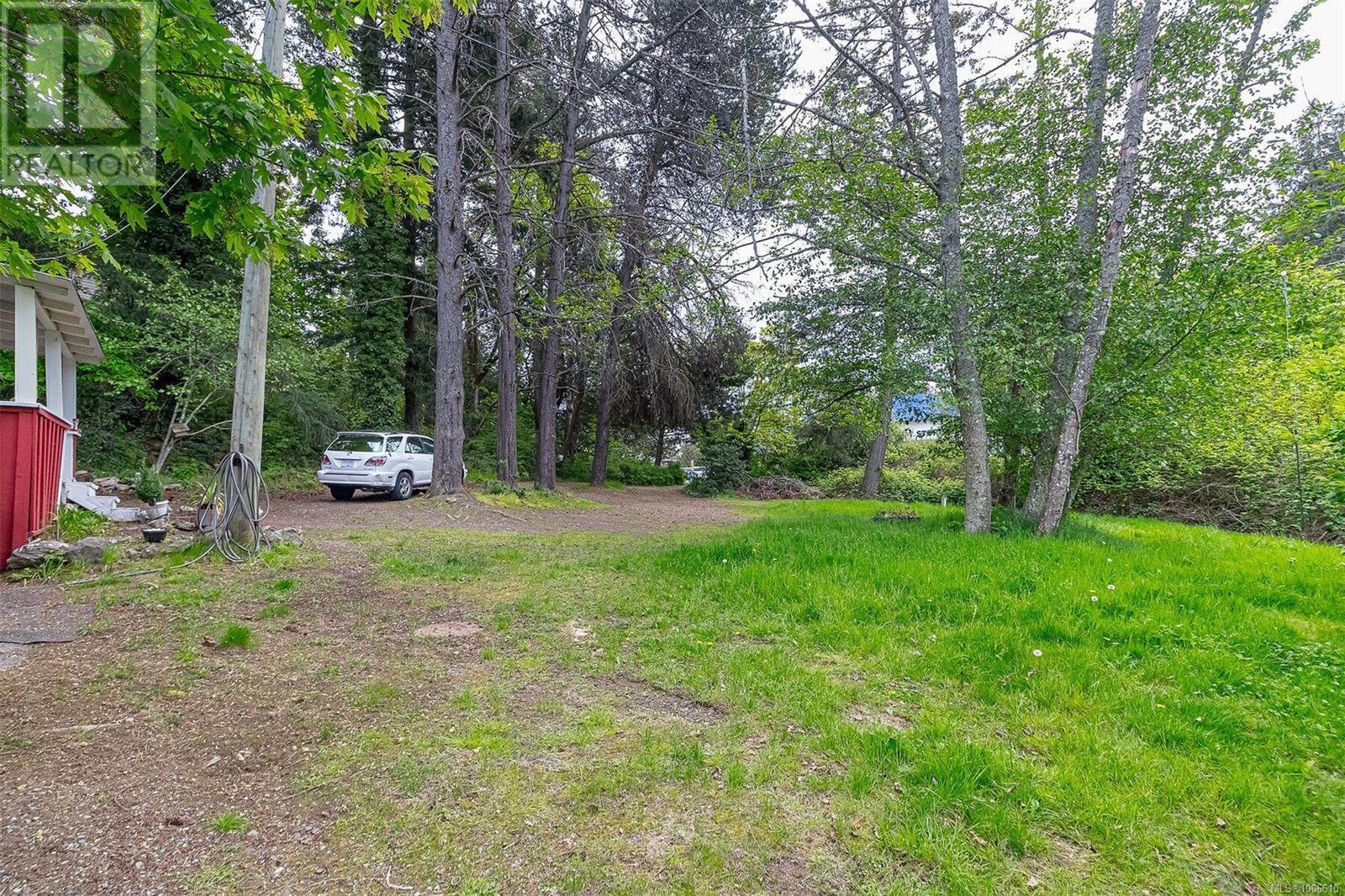 Photo 23 of 312 Island Hwy, View Royal BC