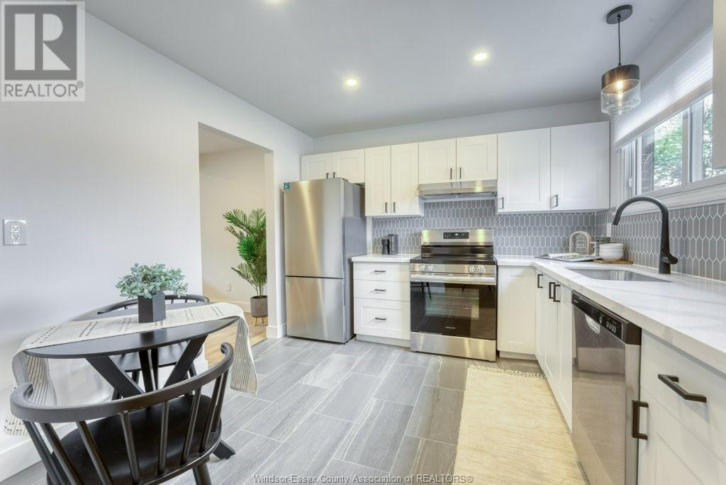 Photo 2 of 5520 Empress Unit 39, Windsor ON