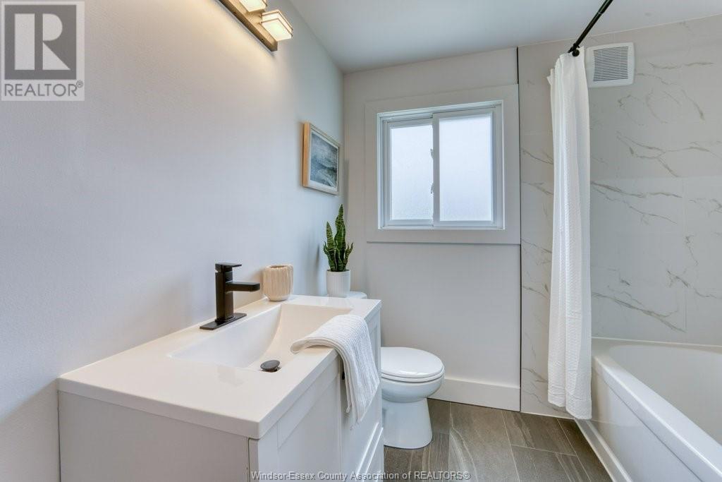 Photo 14 of 5520 Empress Unit 39, Windsor ON