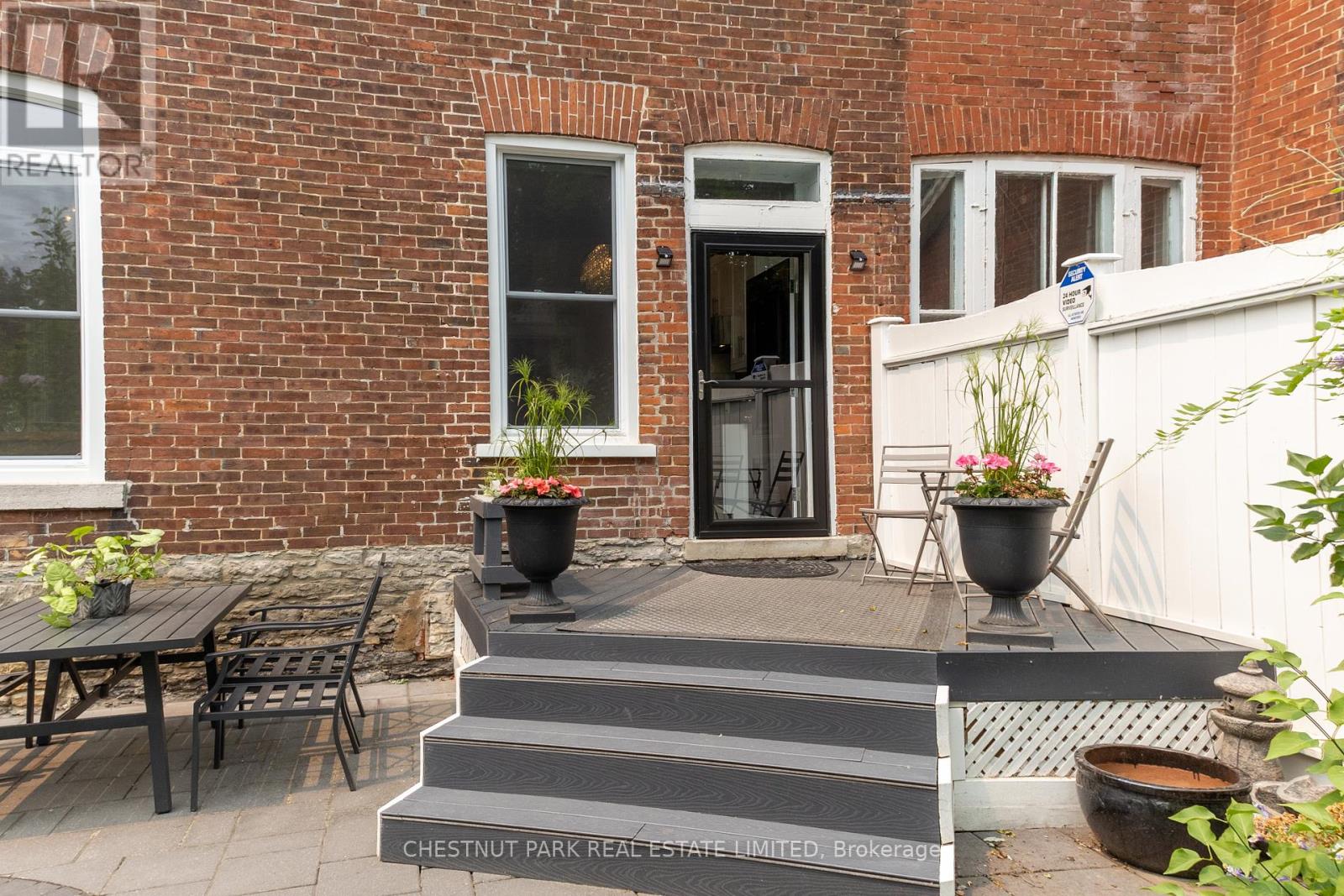 Photo 23 of 219 Charles Street, Belleville ON