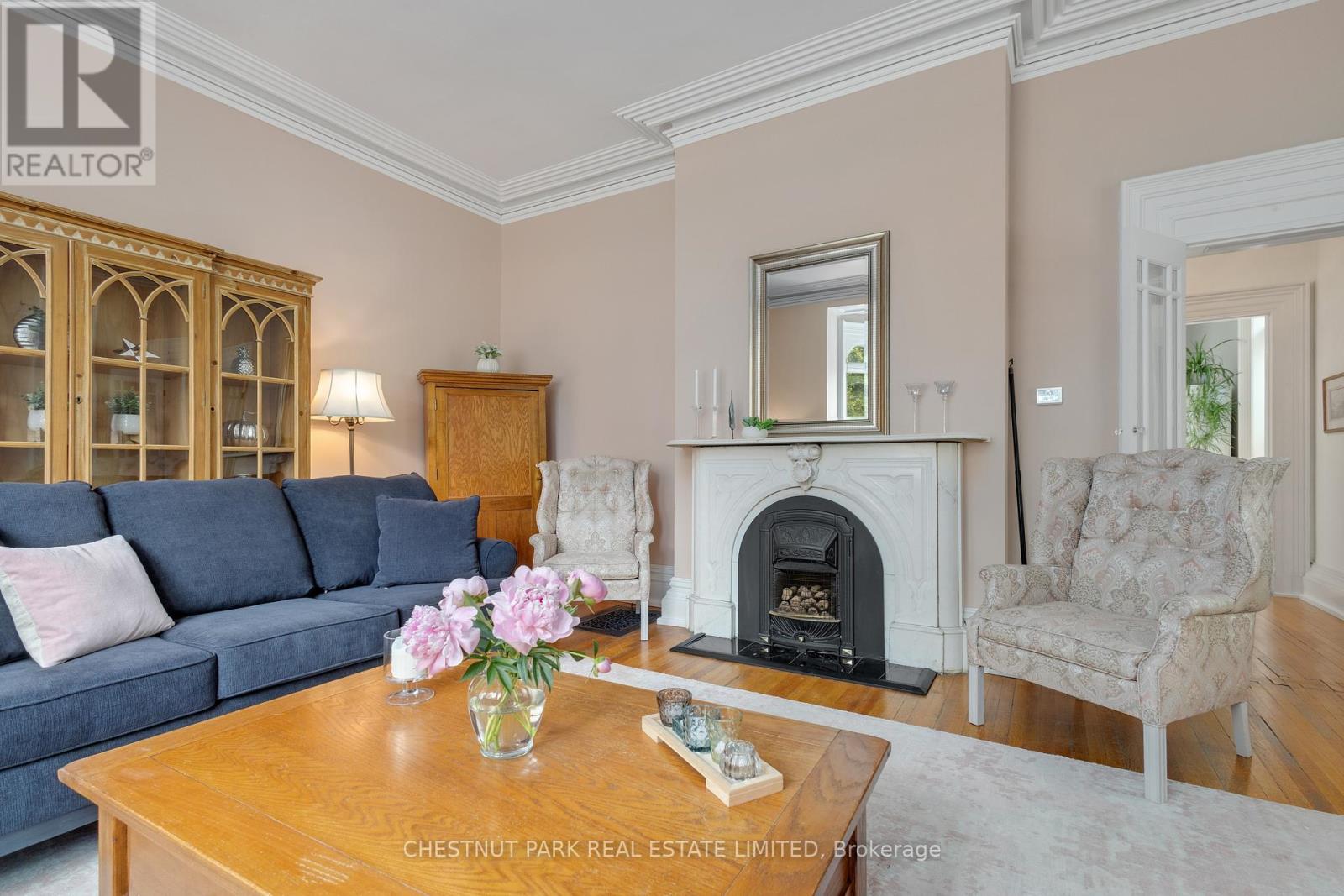 Photo 22 of 219 Charles Street, Belleville ON
