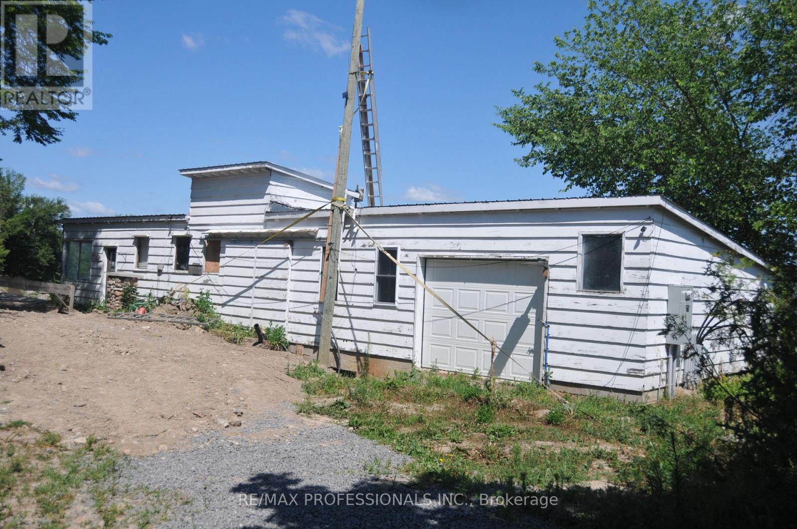 Photo 36 of 34 Owen Lane, Prince Edward County ON
