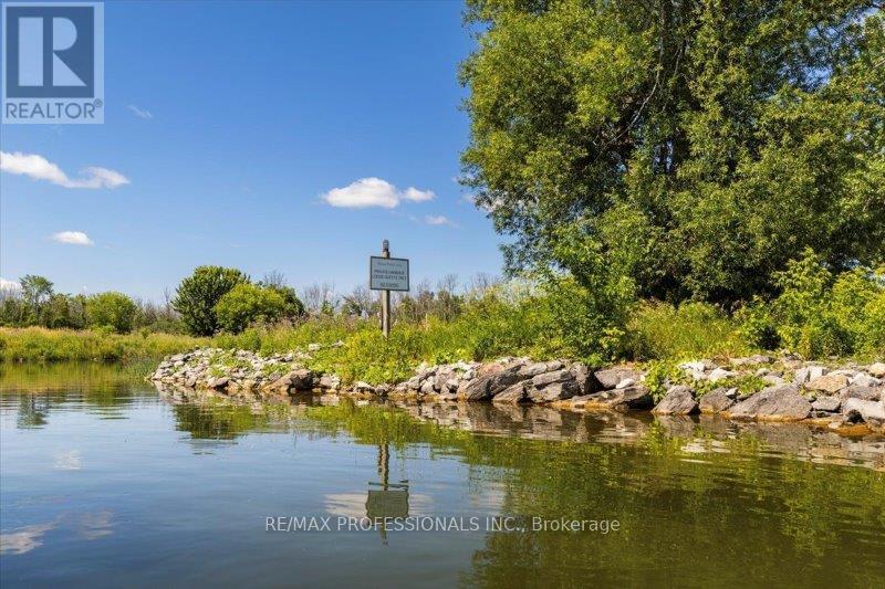 Photo 30 of 34 Owen Lane, Prince Edward County ON