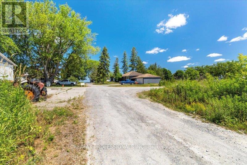 Photo 31 of 34 Owen Lane, Prince Edward County ON
