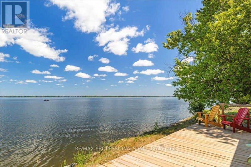 Photo 26 of 34 Owen Lane, Prince Edward County ON