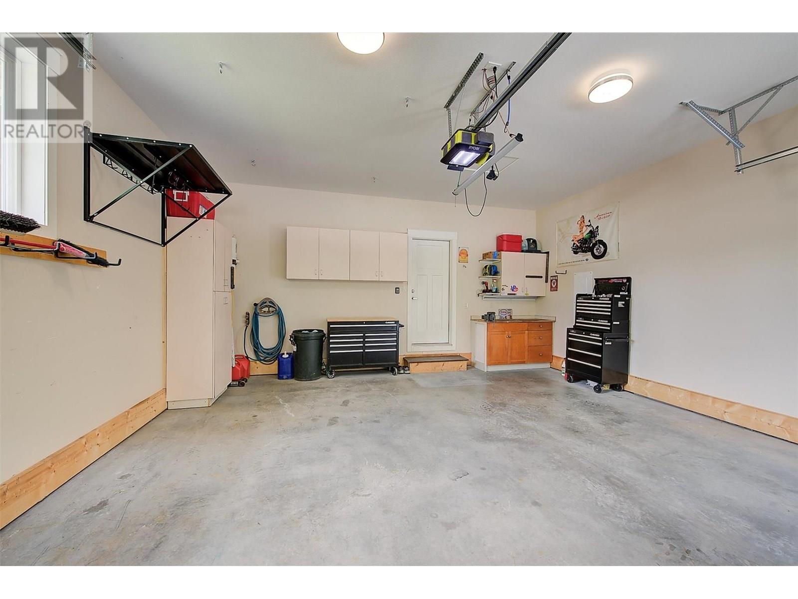 2373 Big Sky Drive, West Kelowna