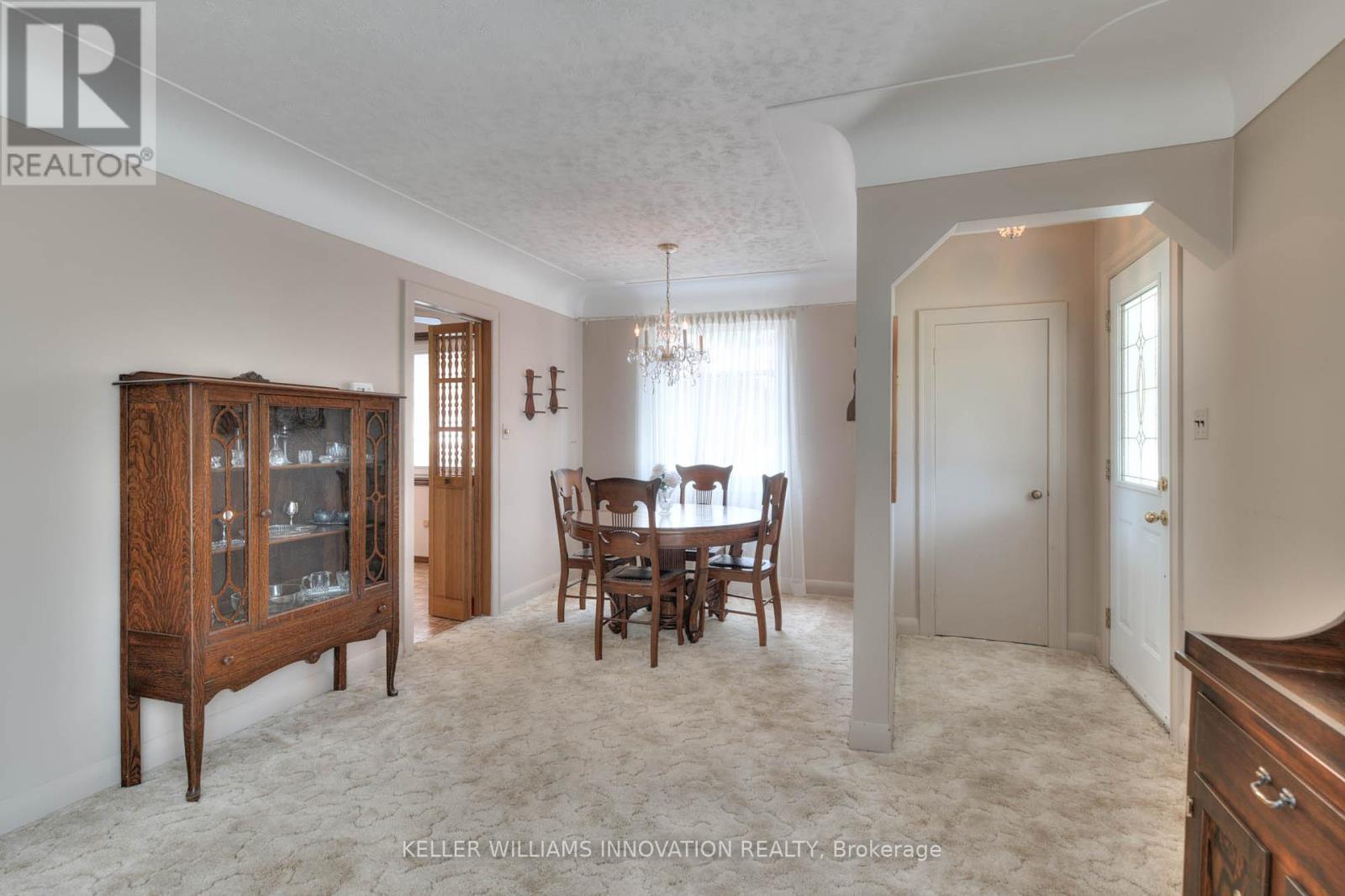 Photo 8 of 147 Clark Avenue, Kitchener ON