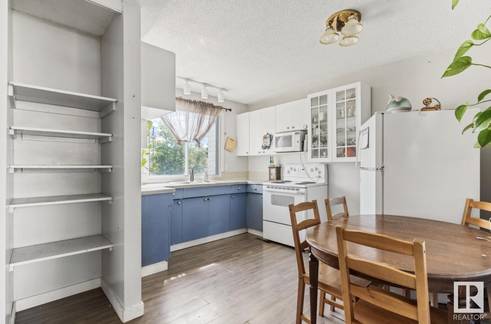 Photo 21 of 16121 110 Avenue Nw, Edmonton AB