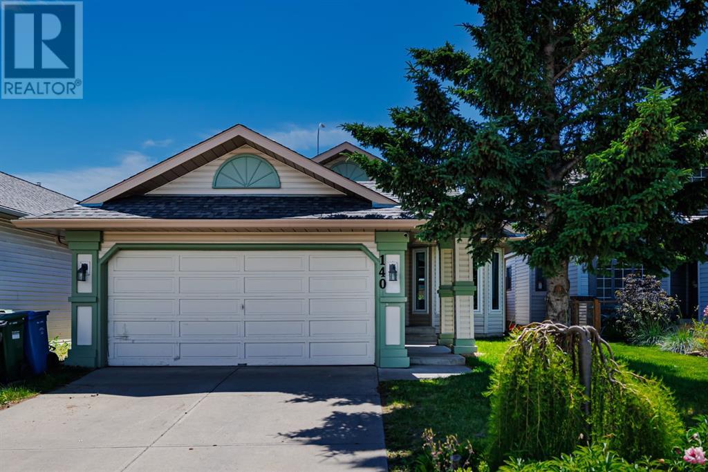 Single Family House Bungalow for Sale in  Valley Meadow Close NW Valley Ridge Calgary 