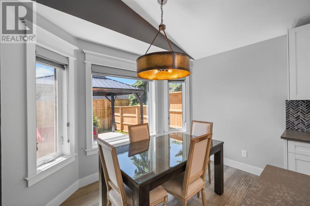 Single Family House Bungalow for Sale in  Valley Meadow Close NW Valley Ridge Calgary 