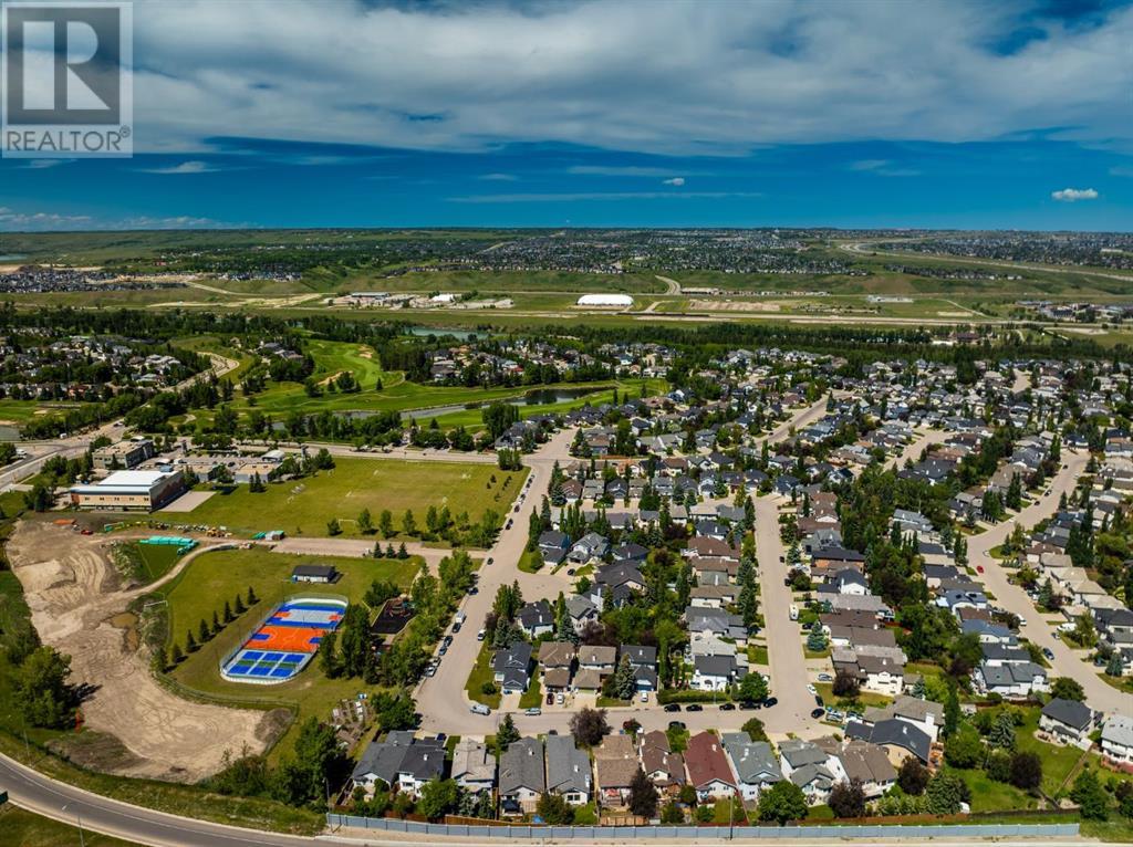 Single Family House Bungalow for Sale in  Valley Meadow Close NW Valley Ridge Calgary 