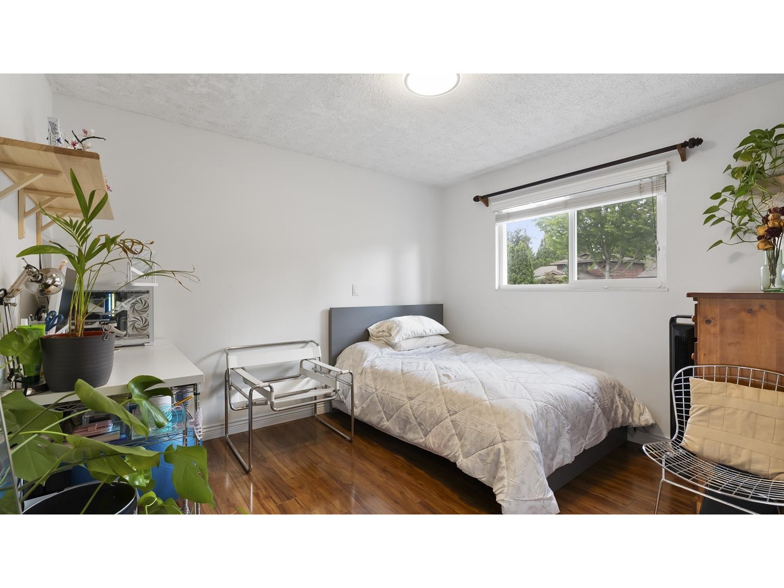 Photo 16 of 14409 Chartwell Drive, Surrey BC