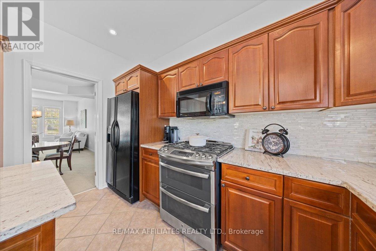 Photo 34 of 57 Insmill Crescent, Ottawa ON