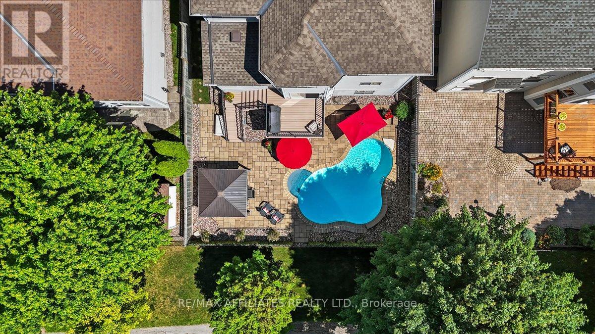 Photo 16 of 57 Insmill Crescent, Ottawa ON