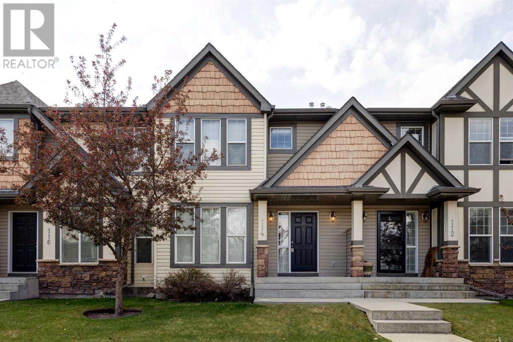 Single Family House for Sale in  Everridge Common SW Evergreen Calgary 