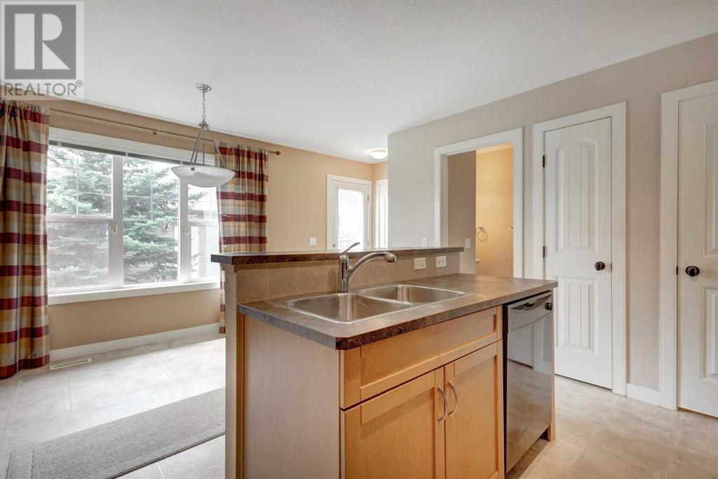 Single Family House for Sale in  Everridge Common SW Evergreen Calgary 
