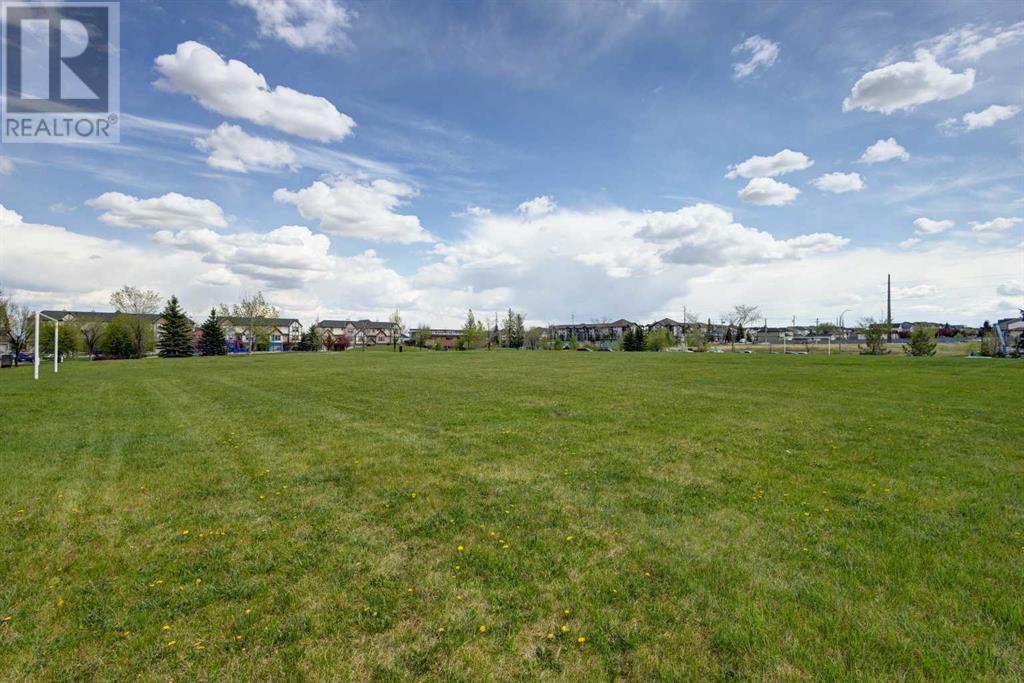 Single Family House for Sale in  Everridge Common SW Evergreen Calgary 