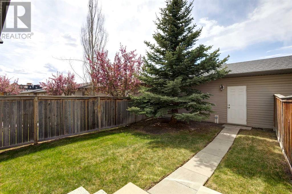 Single Family House for Sale in  Everridge Common SW Evergreen Calgary 