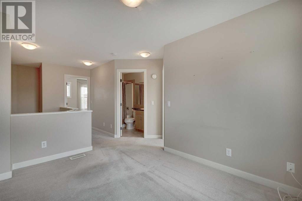 Single Family House for Sale in  Everridge Common SW Evergreen Calgary 