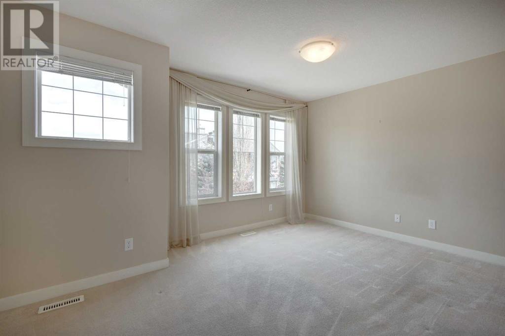 Single Family House for Sale in  Everridge Common SW Evergreen Calgary 