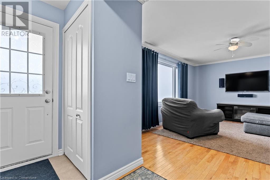 Photo 28 of 4539 Ontario Street, Lincoln ON