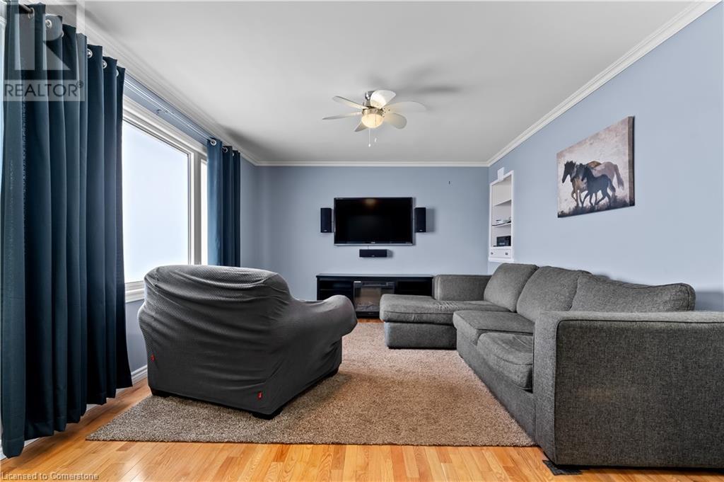 Photo 29 of 4539 Ontario Street, Lincoln ON