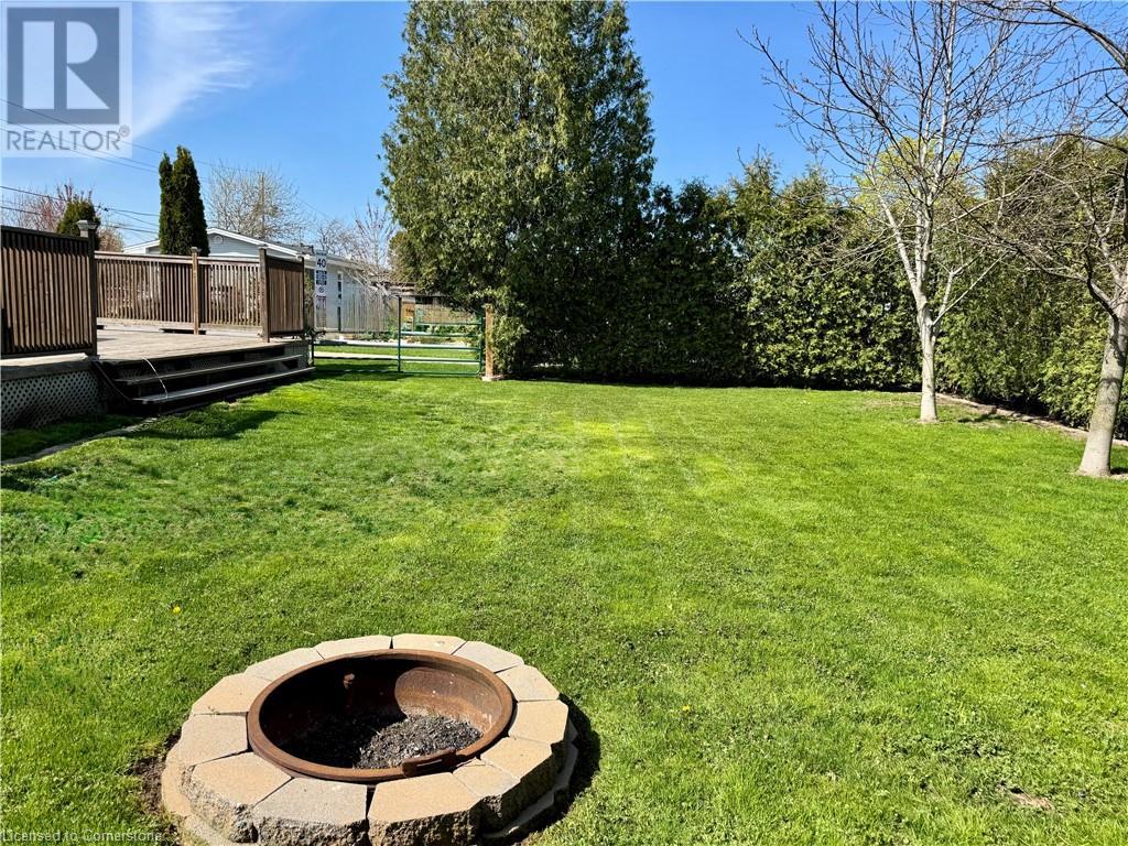 Photo 26 of 4539 Ontario Street, Lincoln ON