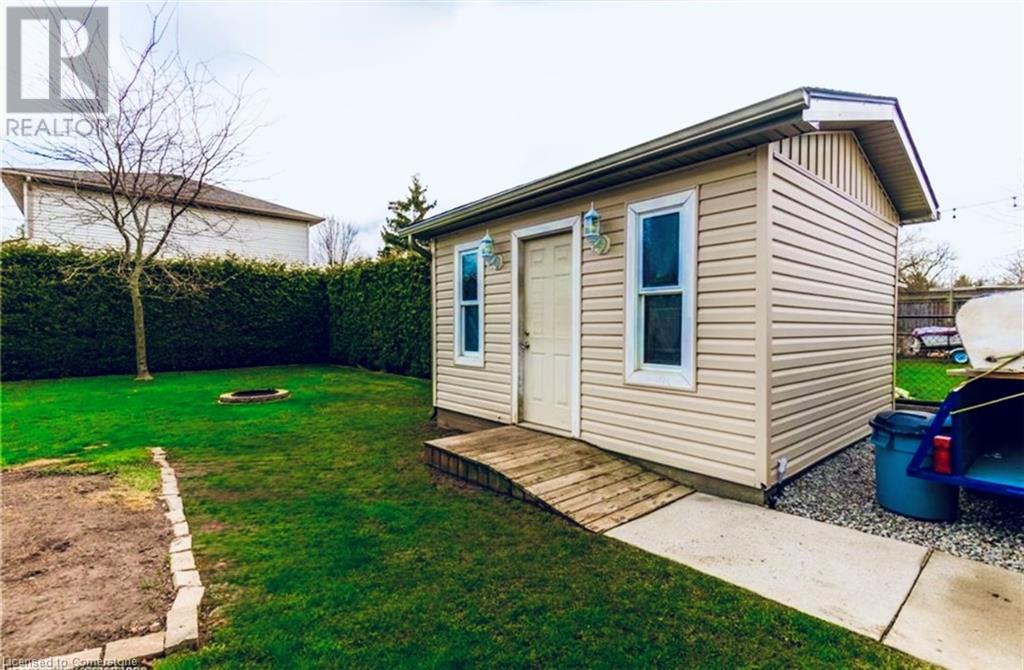 Photo 7 of 4539 Ontario Street, Lincoln ON