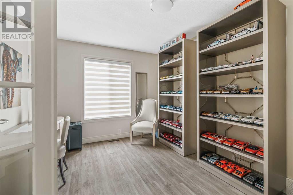 Single Family House for Sale in  Mt Alberta View SE McKenzie Lake Calgary 