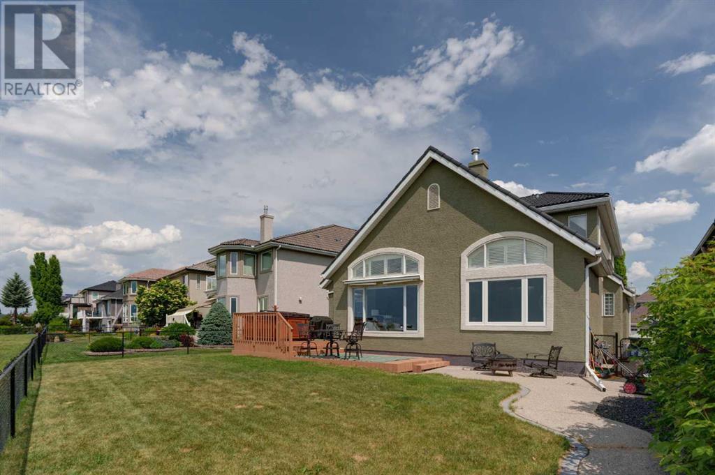 Single Family House for Sale in  Mt Alberta View SE McKenzie Lake Calgary 