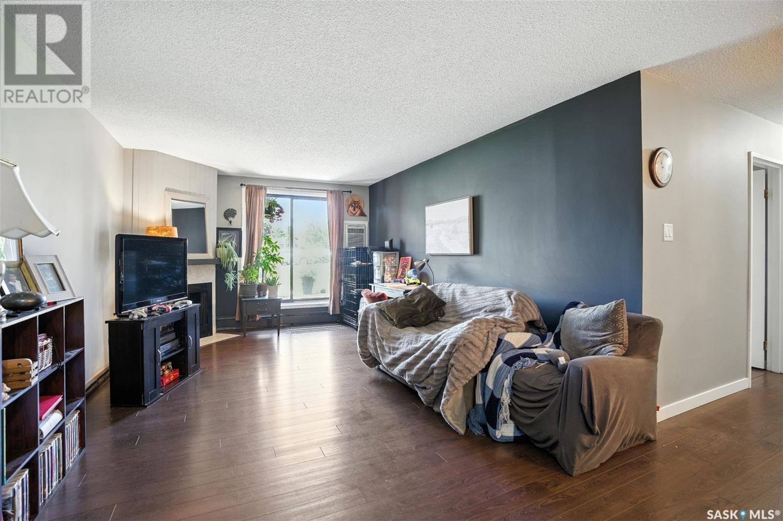 Photo 14 of 106 802 C Kingsmere Boulevard, Saskatoon SK