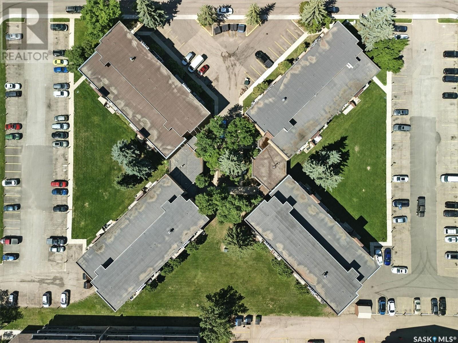 Photo 24 of 106 802 C Kingsmere Boulevard, Saskatoon SK