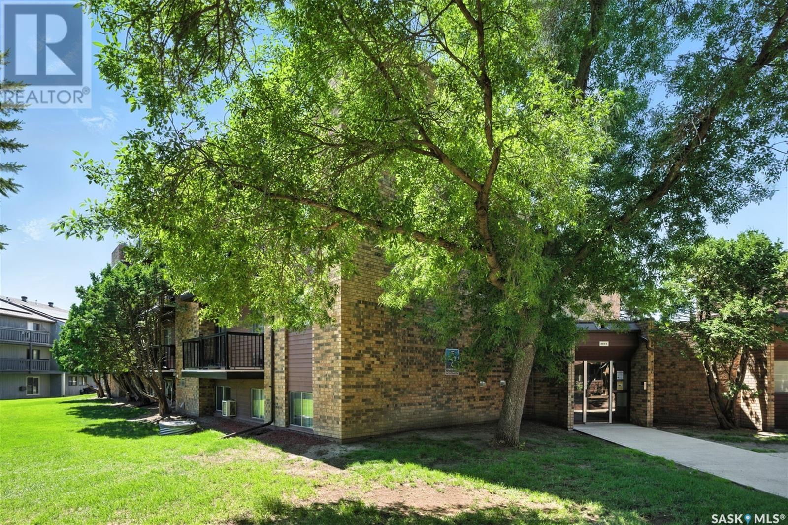 Photo 36 of 106 802 C Kingsmere Boulevard, Saskatoon SK