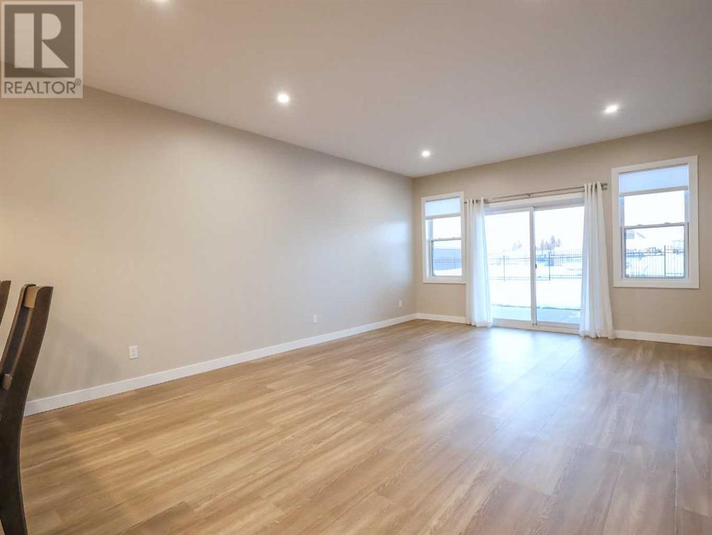 Single Family House Bungalow for Sale in  B A Street Close Parkdale Stettler 
