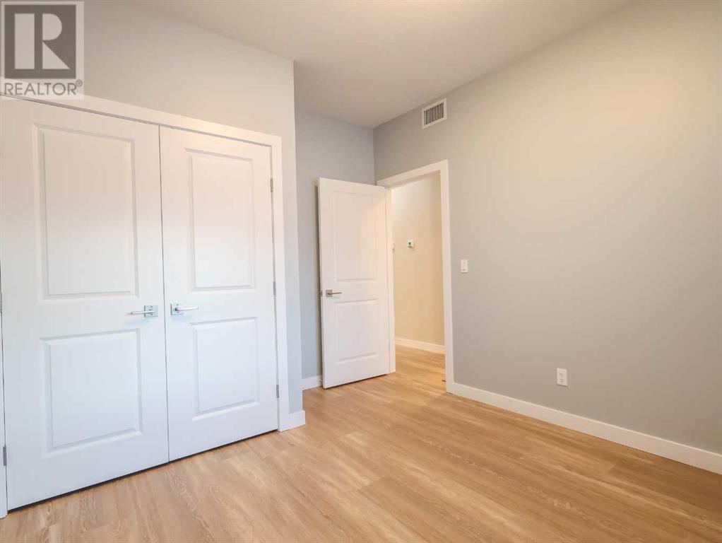 Single Family House Bungalow for Sale in  B A Street Close Parkdale Stettler 