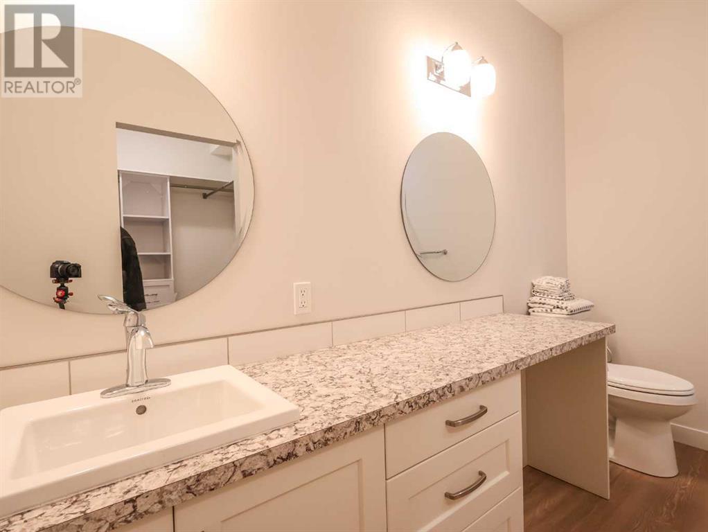 Single Family House Bungalow for Sale in  B A Street Close Parkdale Stettler 