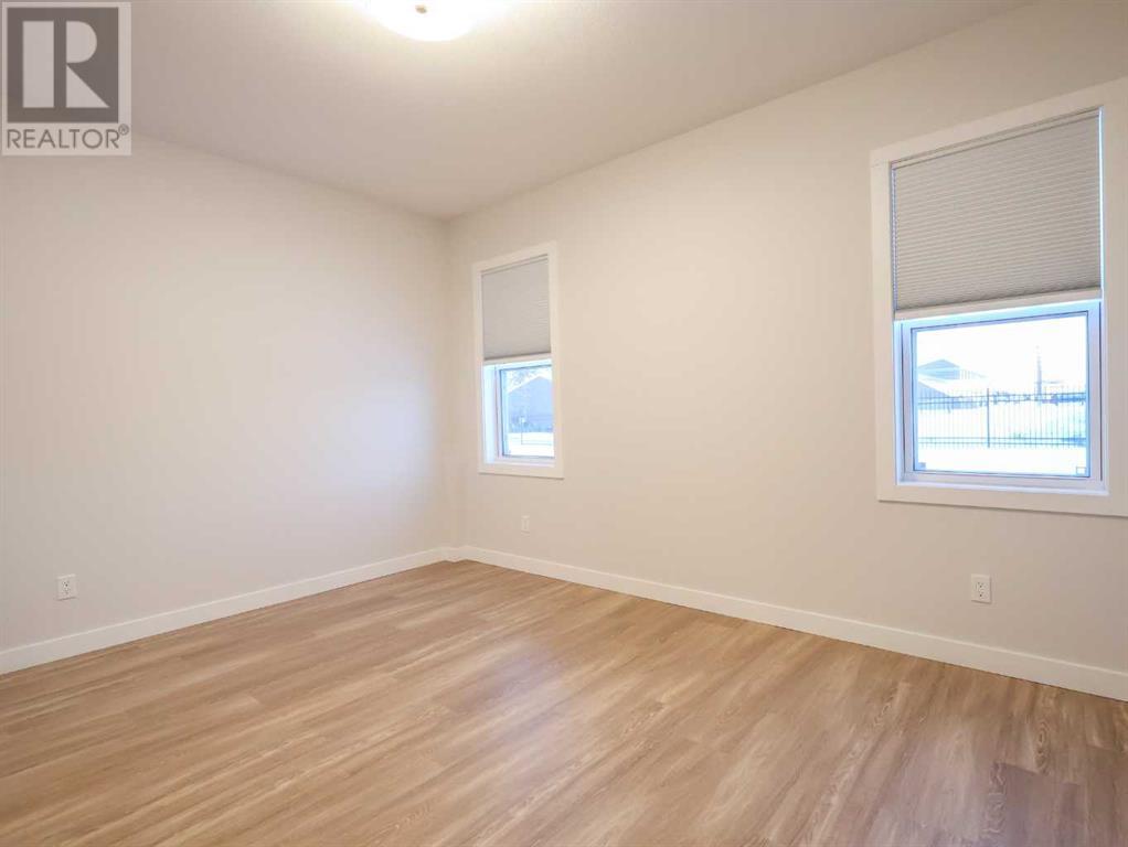 Single Family House Bungalow for Sale in  B A Street Close Parkdale Stettler 