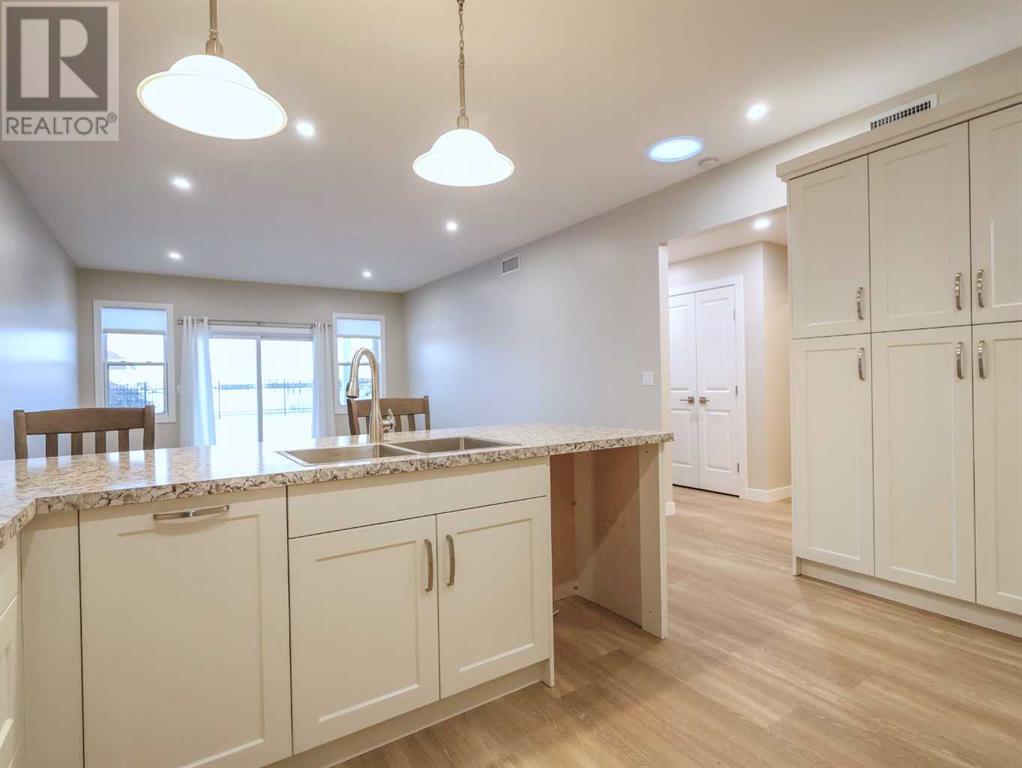 Single Family House Bungalow for Sale in  B A Street Close Parkdale Stettler 