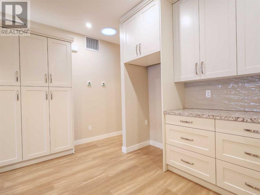 Single Family House Bungalow for Sale in  B A Street Close Parkdale Stettler 