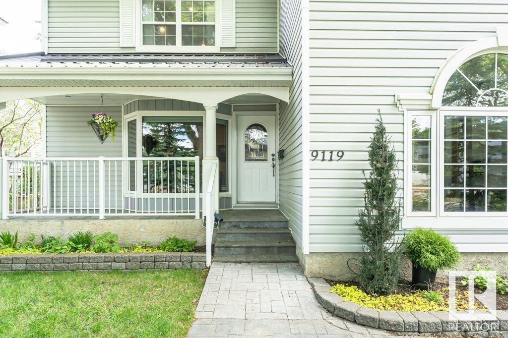 Photo 4 of 9119 117 St Nw, Edmonton AB