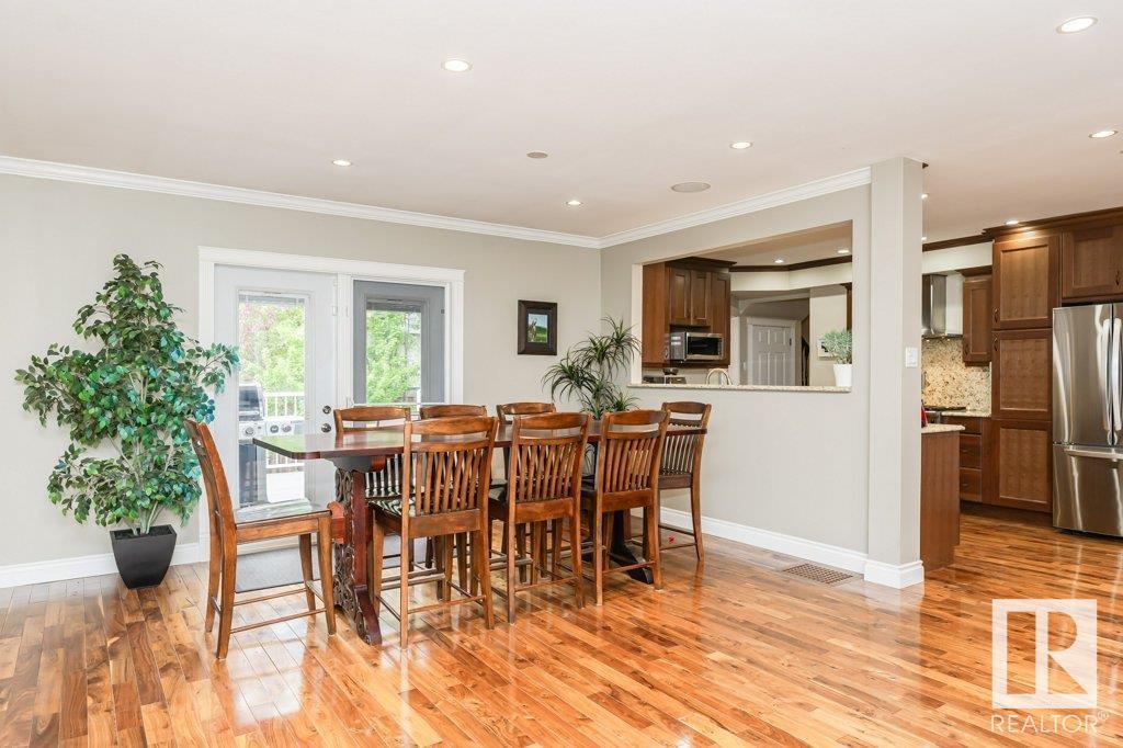 Photo 23 of 9119 117 St Nw, Edmonton AB