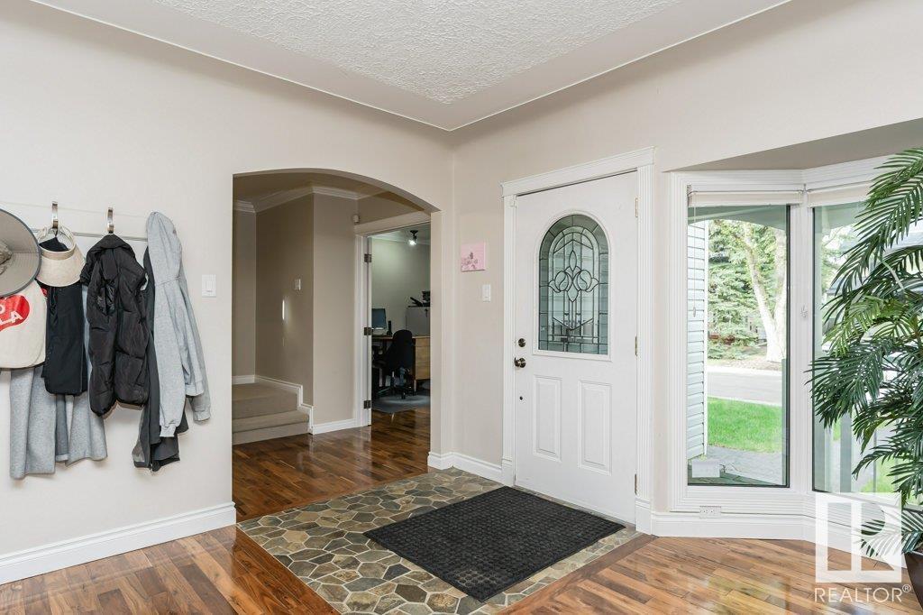 Photo 5 of 9119 117 St Nw, Edmonton AB