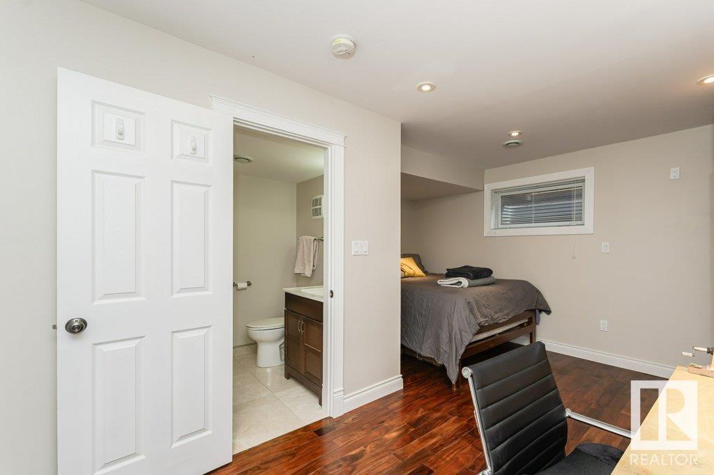 Photo 33 of 9119 117 St Nw, Edmonton AB