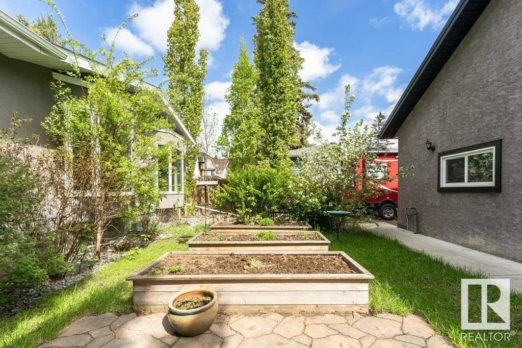 Photo 62 of 9119 117 St Nw, Edmonton AB